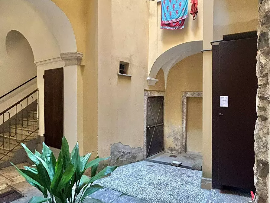 Immagine 15 di Quadrilocale in vendita  a Sarzana