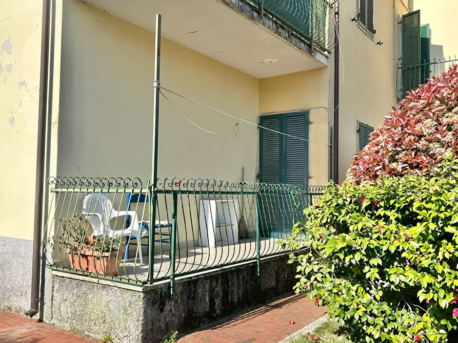 Immagine 7 di Quadrilocale in vendita  a Ameglia