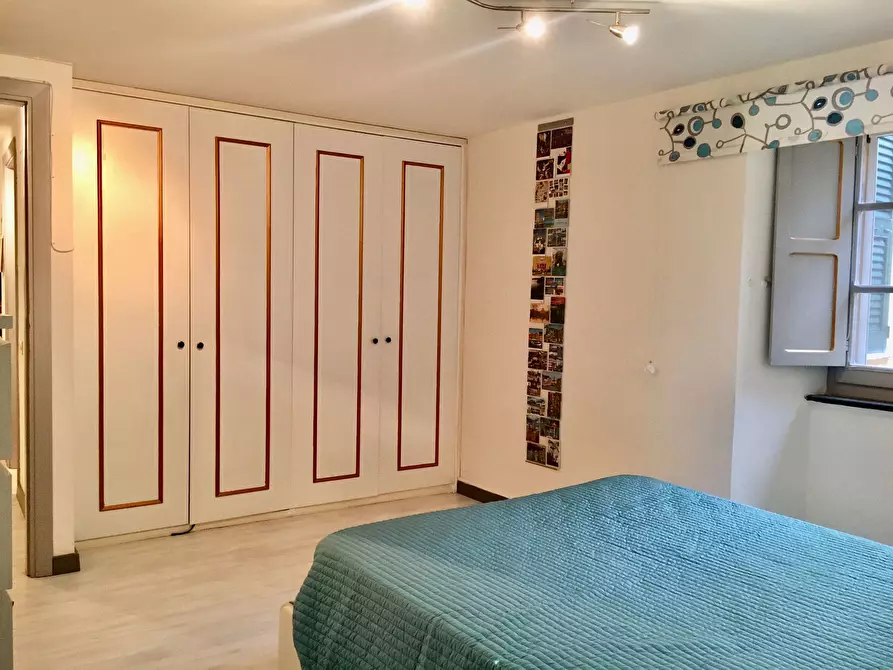 Immagine 21 di Trilocale in vendita  a Sarzana