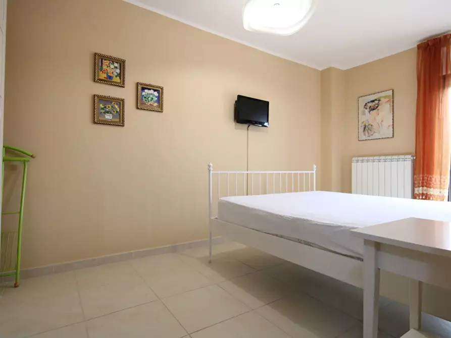 Immagine 4 di Bilocale in vendita  in Via Vascelli 35 a Taranto