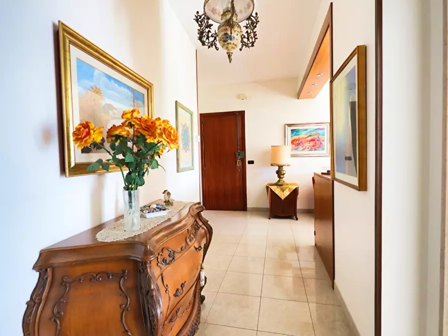 Immagine 7 di Quadrilocale in vendita  in Piazza Pio X 42 a Taranto