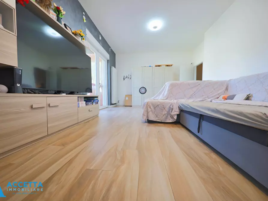 Immagine 3 di Villa in vendita  in Via Lappane a Taranto