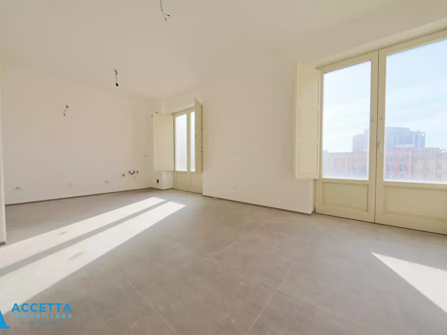 Immagine 25 di Quadrilocale in vendita  in Via Criscuolo 1 a Taranto