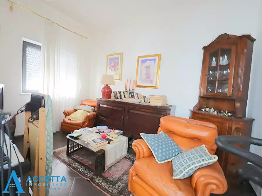 Immagine 21 di Quadrilocale in vendita  in Via Roma 4 a Taranto