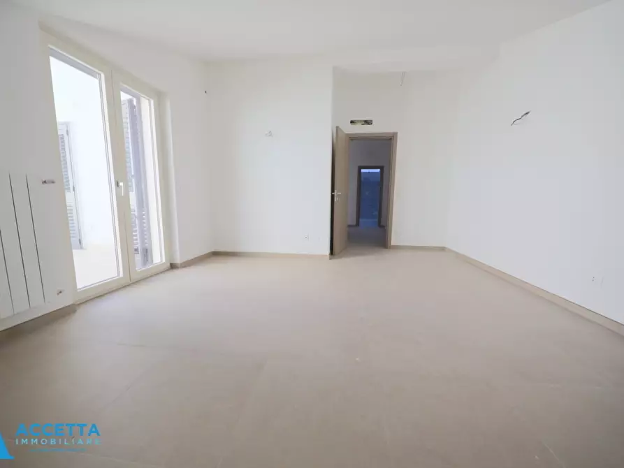 Immagine 10 di Attico in vendita  in Via Duca di Genova 34 a Taranto