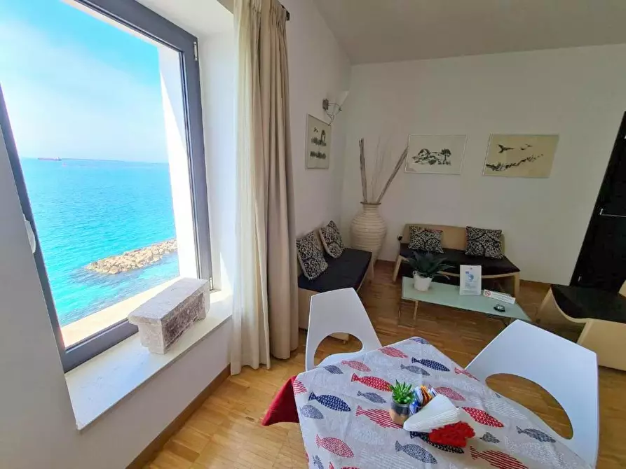 Immagine 13 di Palazzo in vendita  in Via Giovanni Paisiello 56 a Taranto