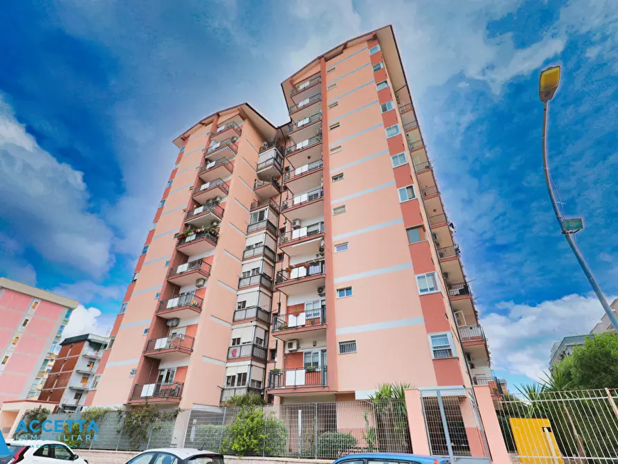 Immagine 25 di Trilocale in vendita  in Via Lago Trasimeno 5 a Taranto