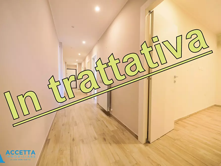 Immagine 1 di Trilocale in vendita  in Via Gattucci 13 a Taranto