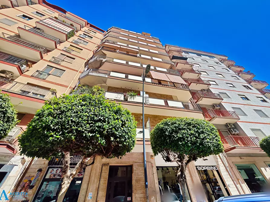 Immagine 24 di Trilocale in vendita  in Viale Liguria 27 a Taranto