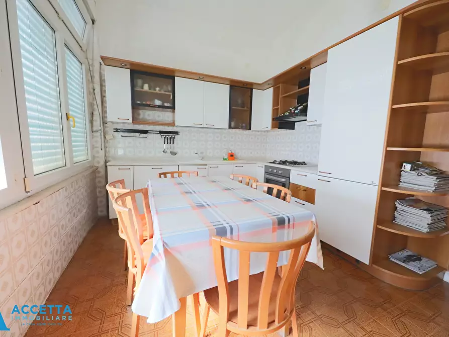 Immagine 6 di Rustico / casale in vendita  in Via Giuseppe Garibaldi 15 a Taranto