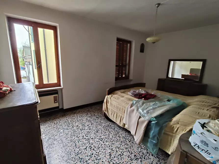 Immagine 13 di Porzione di casa in vendita  in Via Guglielmo Marconi a Ziano Piacentino