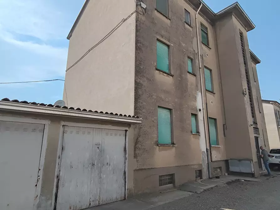 Immagine 8 di Palazzo in vendita  in Strada per ponteriglio 21 a Pontenure