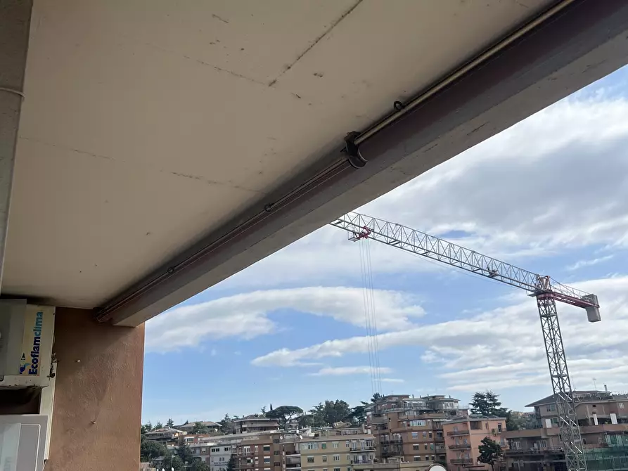 Immagine 11 di Quadrilocale in vendita  in VIA DEGLI ANTAMORO 67 a Roma