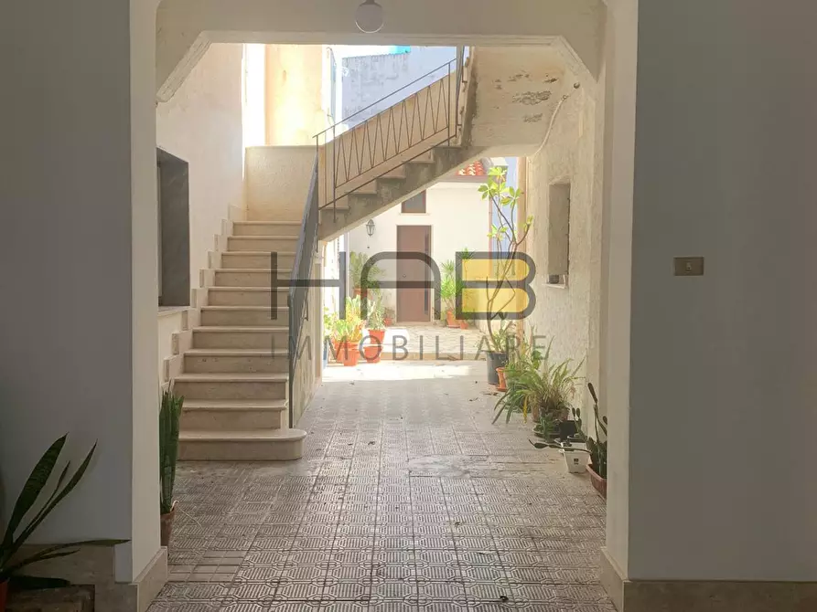 Immagine 11 di Quadrilocale in vendita  in Via Giuseppe Polizzi a Trapani