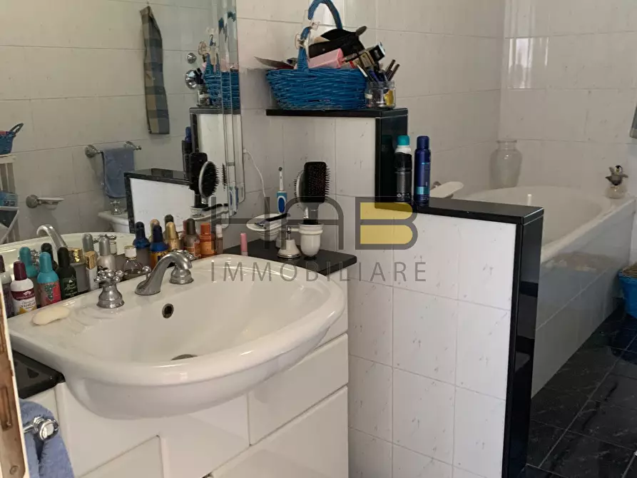 Immagine 9 di Quadrilocale in vendita  in Via Erice a Trapani