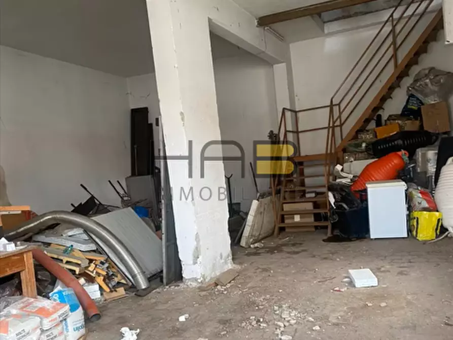 Immagine 4 di Appartamento in vendita  in Vicolo Carpi 5 a Busto Arsizio