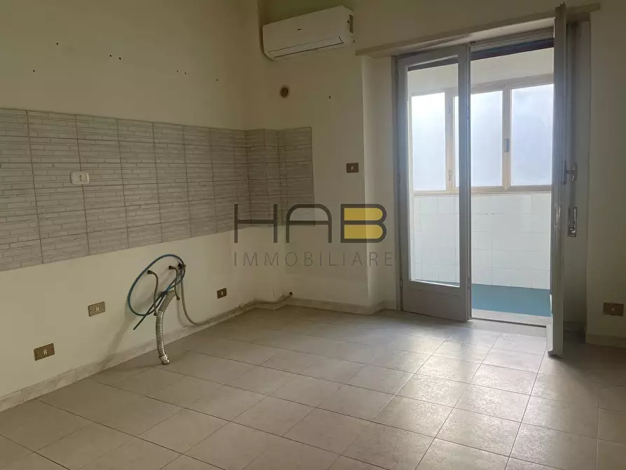 Immagine 4 di Trilocale in affitto  a Trapani