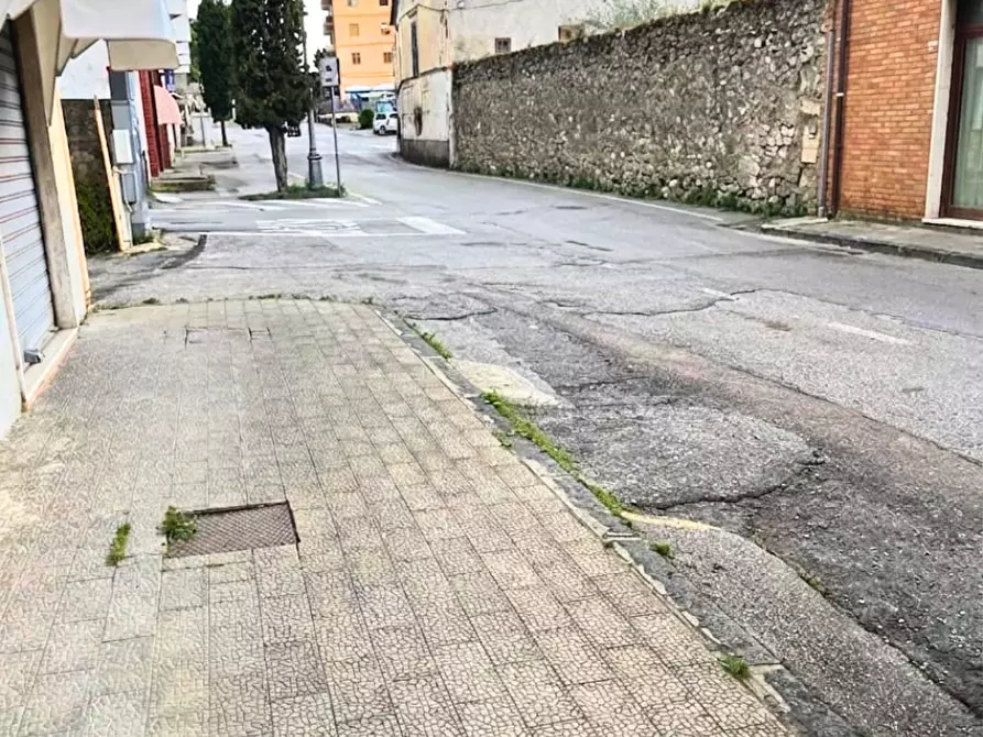 Immagine 23 di Trilocale in vendita  in Via Tito Zaniboni 11 a Giffoni Sei Casali