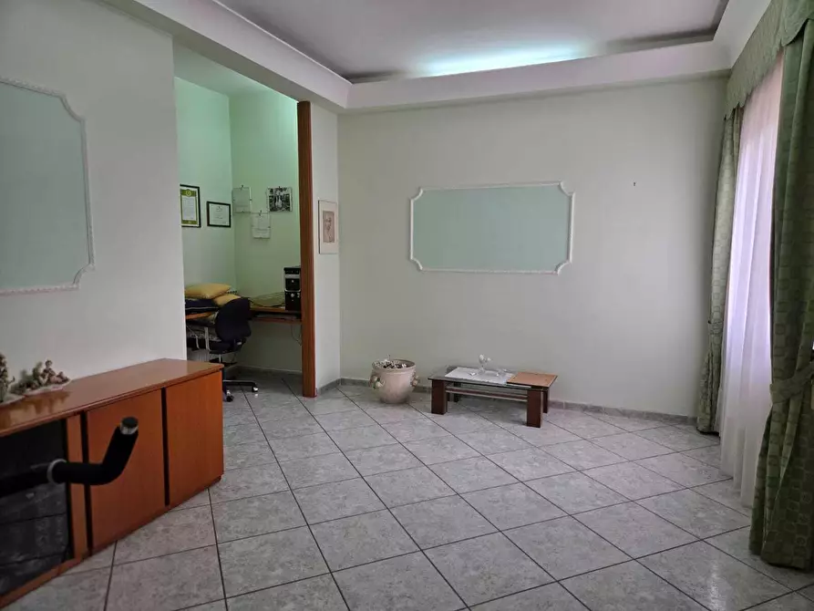 Immagine 6 di Trilocale in vendita  in via pontenuovo 25 a Pompei