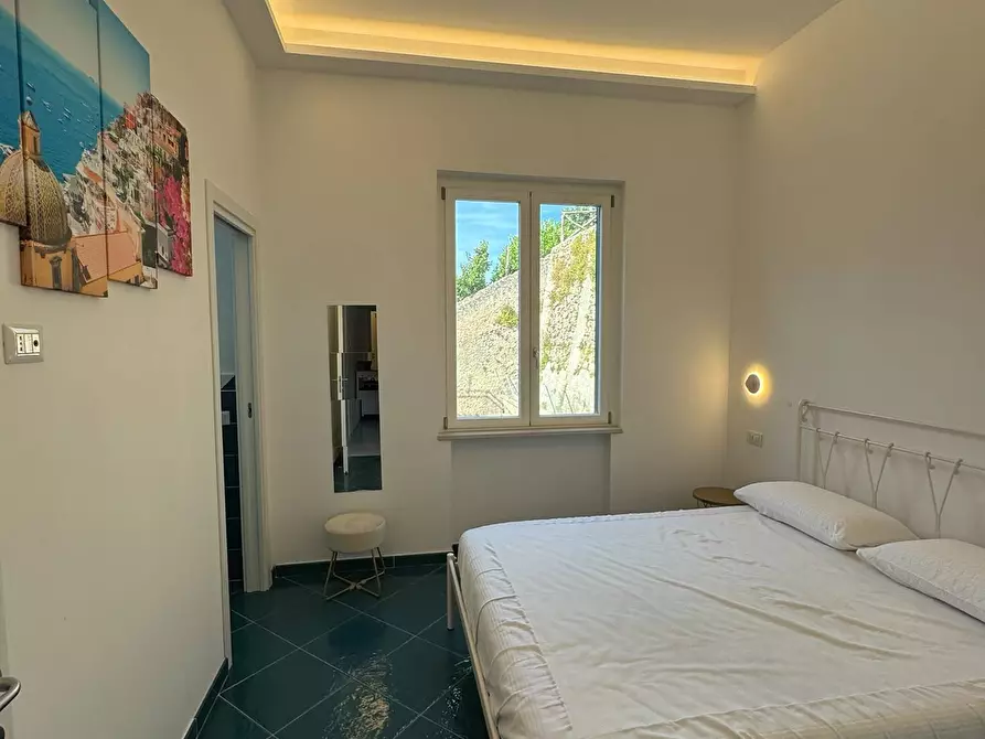 Immagine 11 di Pentalocale in vendita  in Via Mauro Comite 8 a Amalfi