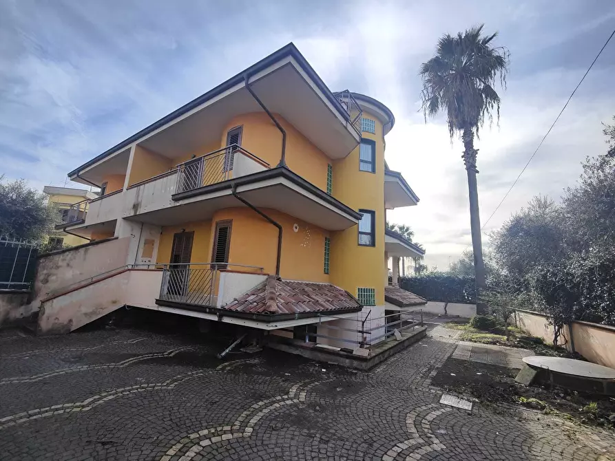 Immagine 1 di Villetta a schiera in vendita  in Via Furchi a Striano