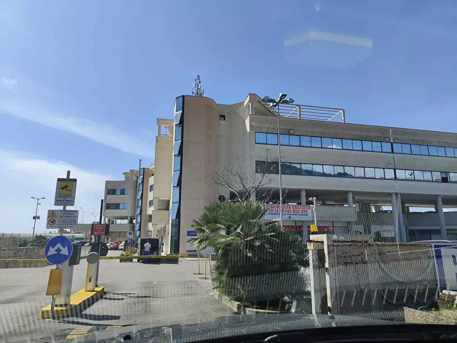 Ufficio in vendita in Via San Leonardo 52 a Salerno