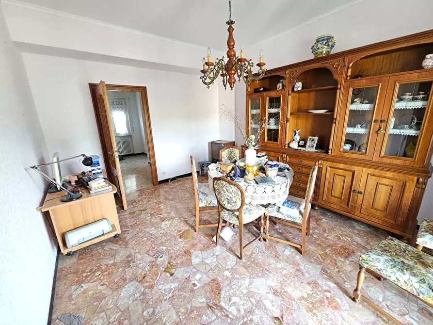 Immagine 10 di Quadrilocale in vendita  in Via Domenico Carli a Genova