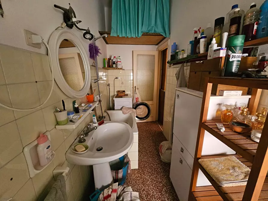 Immagine 16 di Trilocale in vendita  in Via Alcide De Gasperi 22 a Campomorone