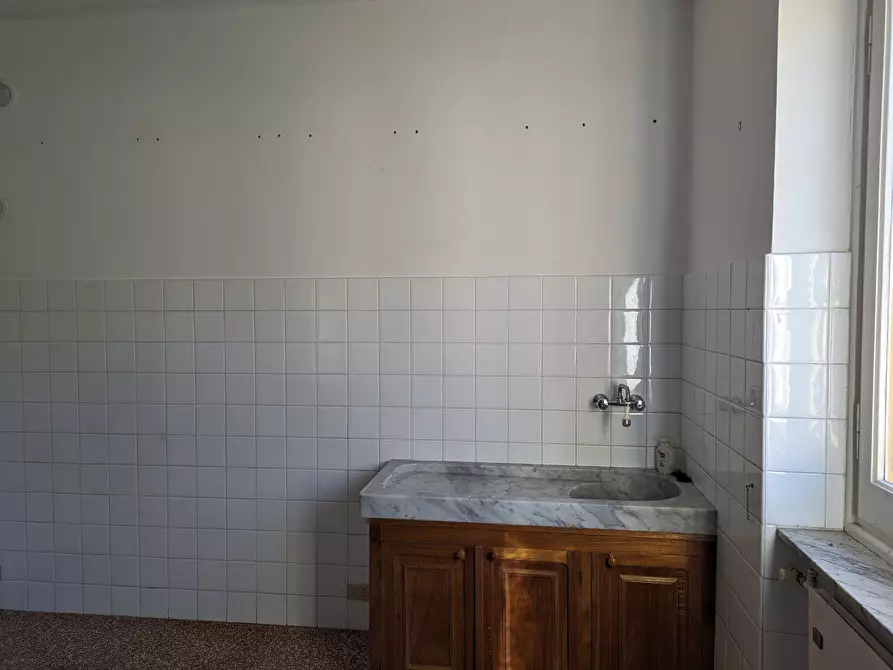 Immagine 29 di Quadrilocale in vendita  in Via Padre Francesco Borghero 33 a Ronco Scrivia