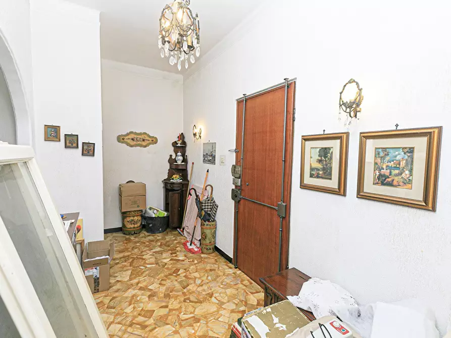 Immagine 3 di Pentalocale in vendita  in Via alcide de gasperi 28 a Campomorone