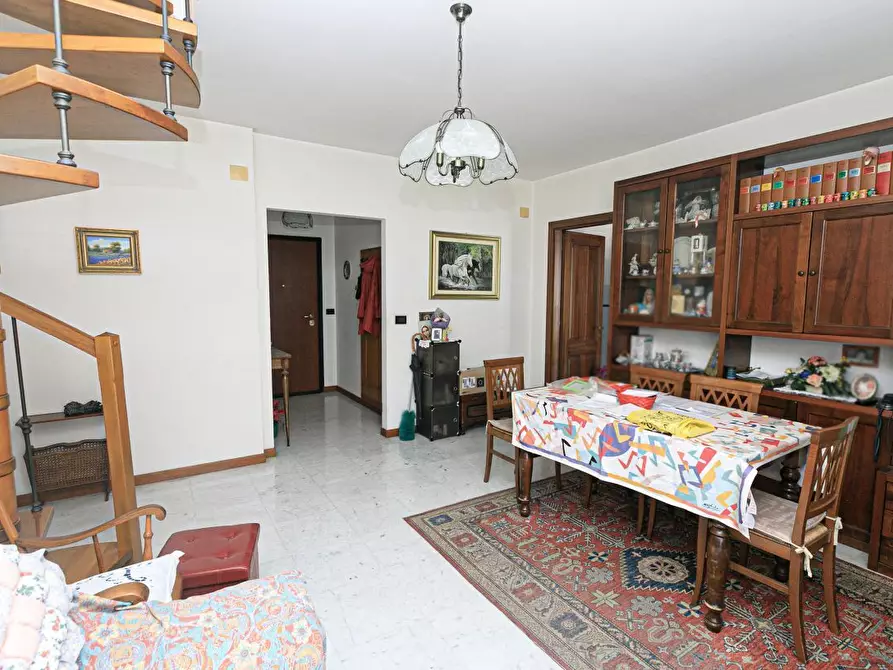 Immagine 16 di Attico in vendita  in Via Morego 55 a Genova