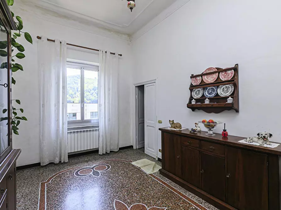 Immagine 16 di Pentalocale in vendita  in Via Val Sugana 9 a Genova