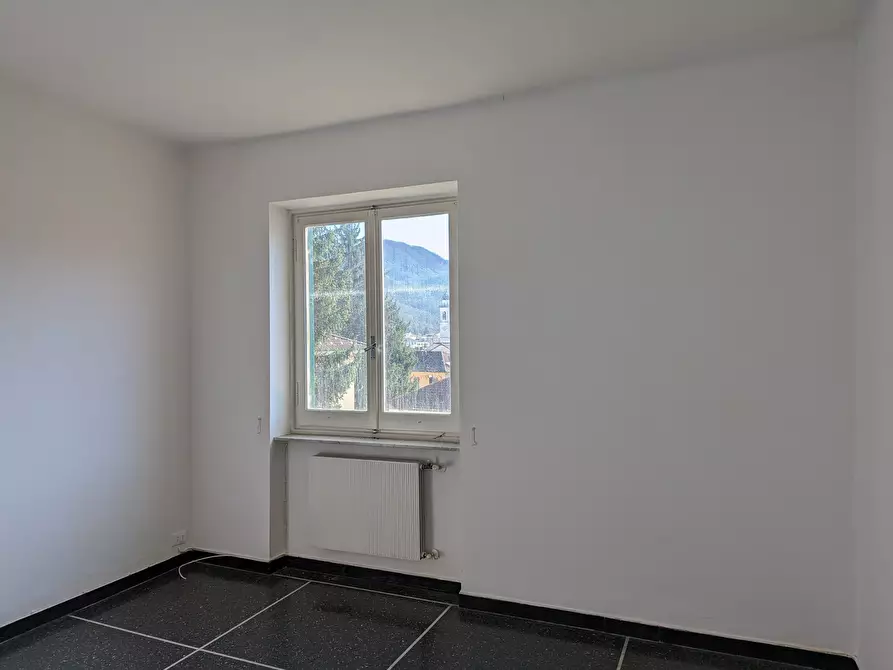 Immagine 39 di Quadrilocale in vendita  in Via Padre Francesco Borghero 33 a Ronco Scrivia