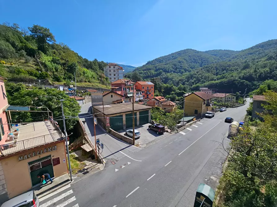 Immagine 31 di Quadrilocale in vendita  in Via Croce Bianca 5 a Mignanego