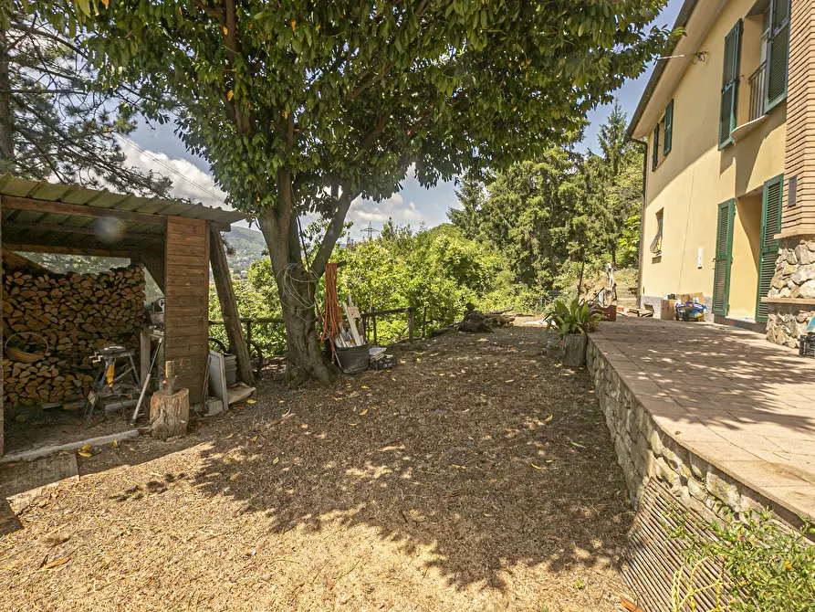Immagine 4 di Villa in vendita  in Via privata Scanduè 23 a Serra Riccò