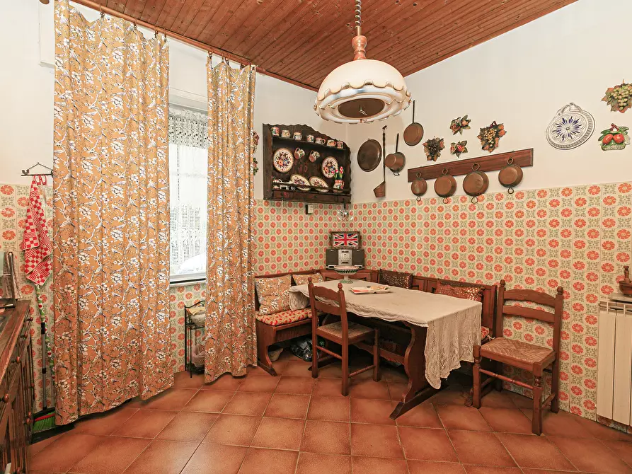 Immagine 7 di Trilocale in vendita  in Via P. Ronco 20 a Serra Riccò