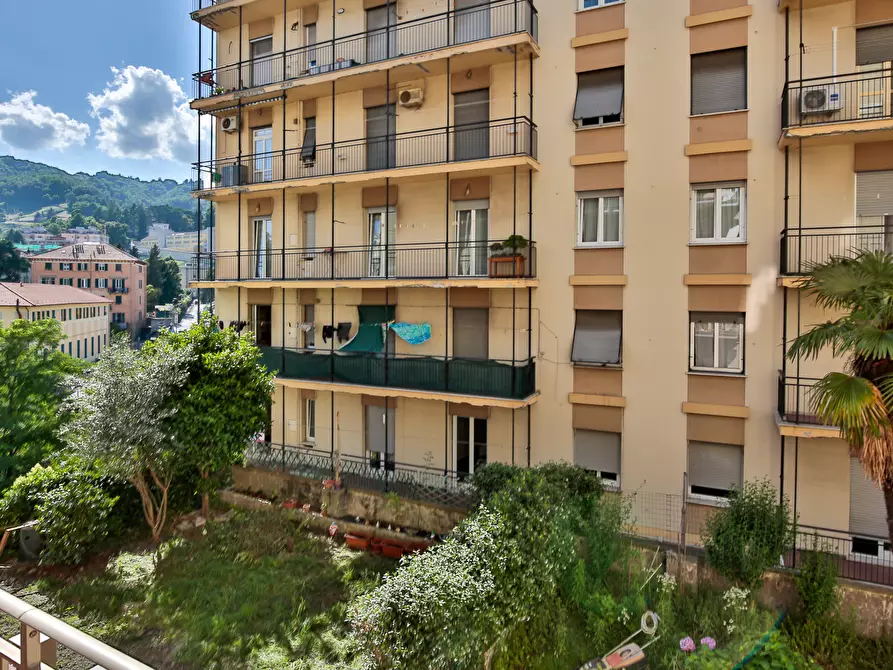 Immagine 17 di Pentalocale in vendita  in Via Paolo Anfossi 68c a Genova