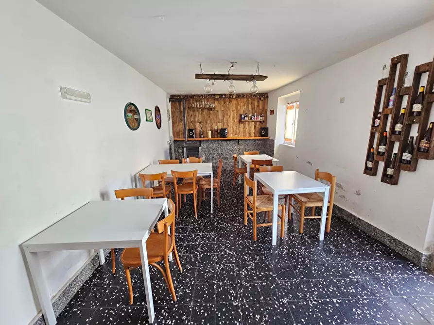 Immagine 50 di Attività commerciale in vendita  in Via Gaiazza 143A a Genova