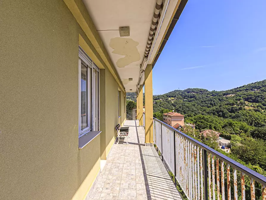 Immagine 33 di Pentalocale in vendita  in Via Primo Cavallieri 55 a Campomorone