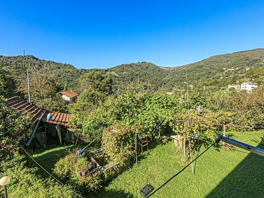 Immagine 35 di Pentalocale in vendita  in Via Costigliolo a Mignanego