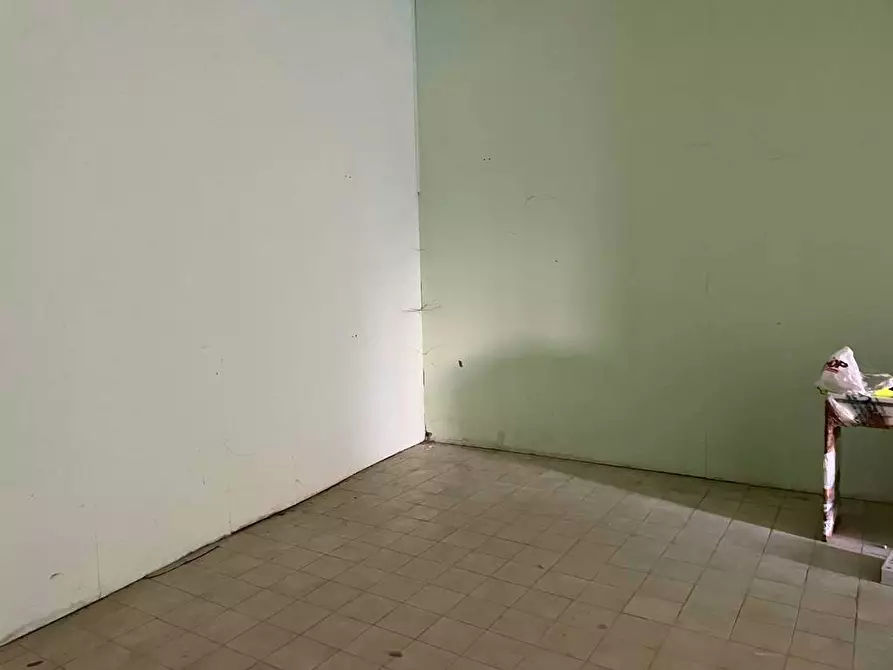 Immagine 8 di Locale commerciale in vendita  a Monte Argentario