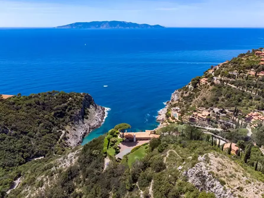 Immagine 8 di Appartamento in vendita  in Cala Piccola snc a Monte Argentario