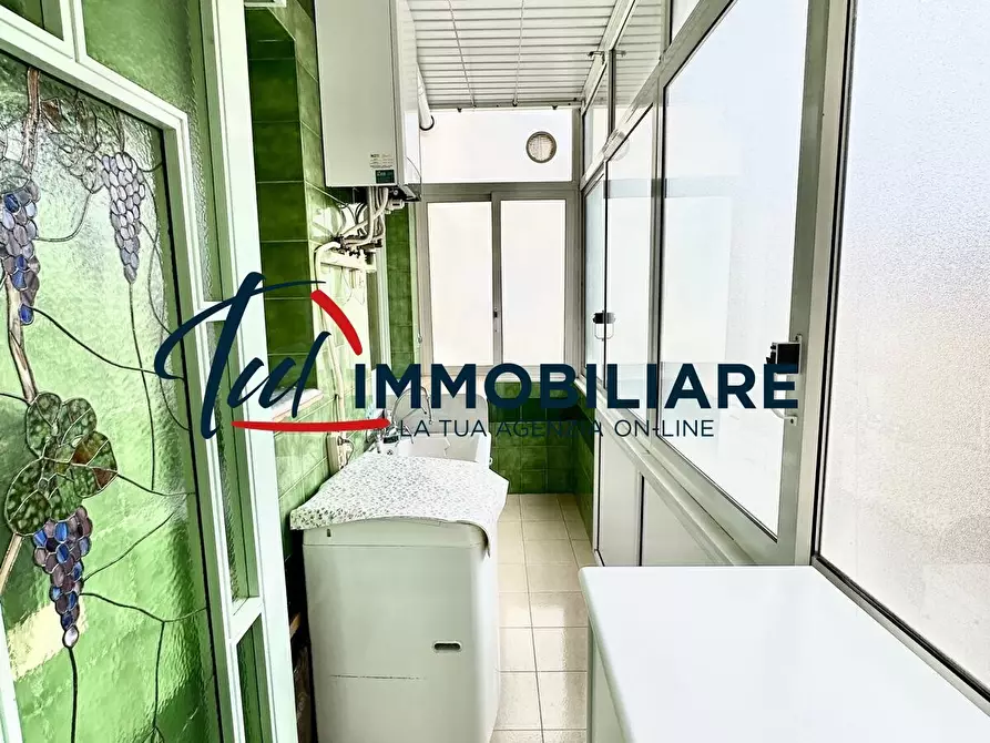 Immagine 13 di Pentalocale in vendita  in Viale Fabbricotti 106 a Livorno