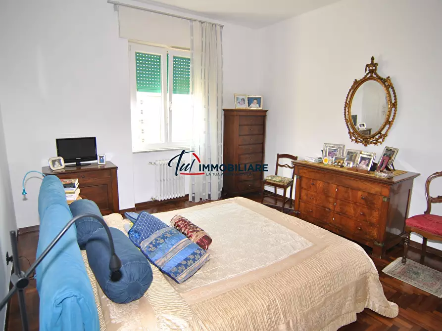 Immagine 24 di Pentalocale in vendita  in Viale Fabbricotti 3 a Livorno