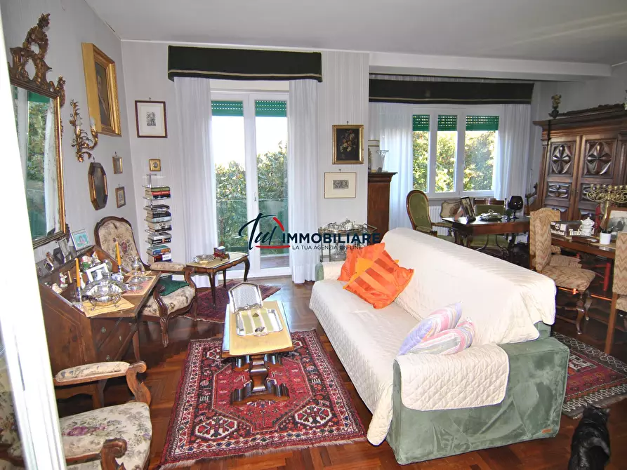 Immagine 4 di Pentalocale in vendita  in Viale Fabbricotti 3 a Livorno