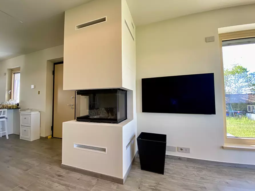 Immagine 10 di Casa indipendente in vendita  in Località Coste Baraccone 5 a Serravalle Langhe