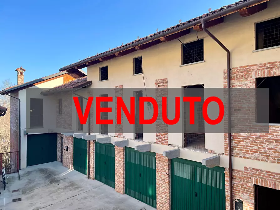 Immagine 1 di Porzione di casa in vendita  in Via Cristoforo Colombo 63 a Narzole