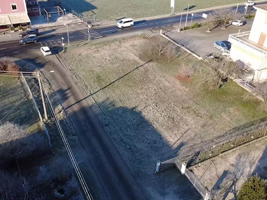 Immagine 10 di Terreno edificabile in vendita  in Strada Provinciale 15 a Roccabianca