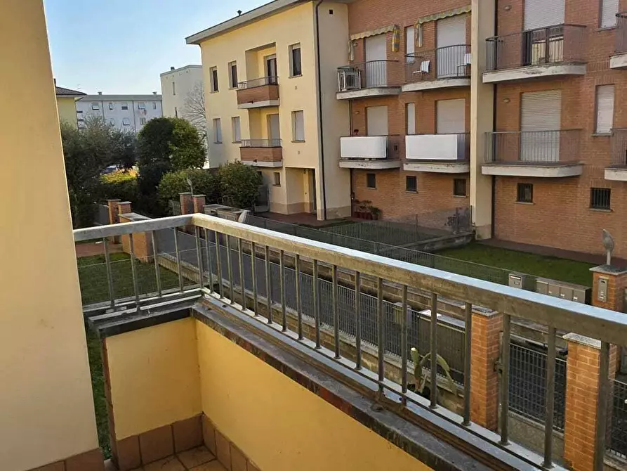 Immagine 9 di Trilocale in vendita  in Via G. Verdi 18 a Torrile