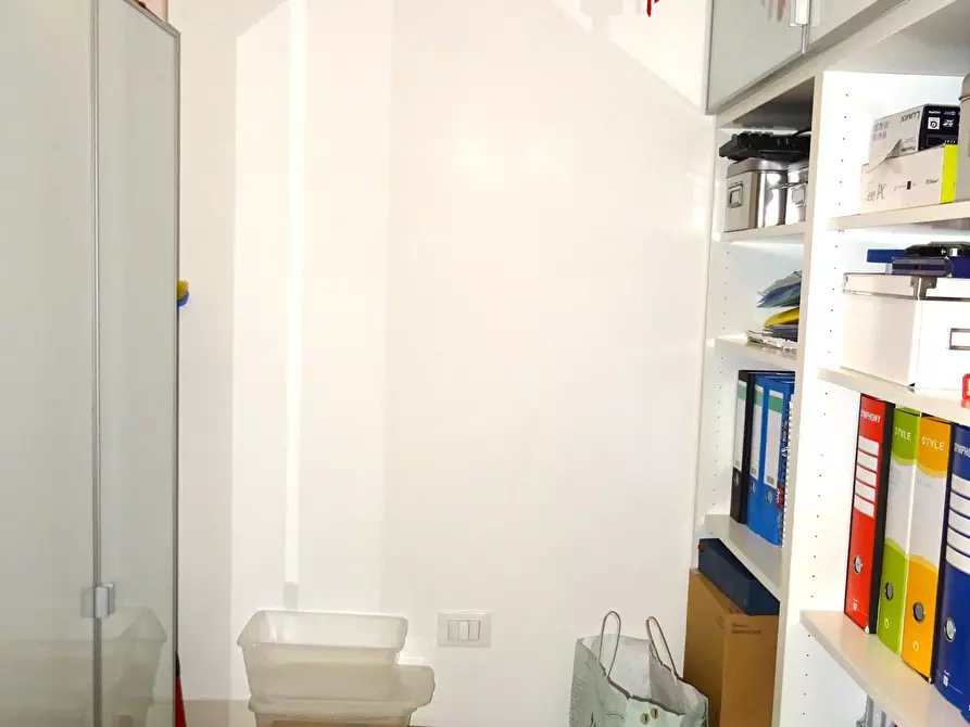 Immagine 14 di Bilocale in vendita  a Senigallia